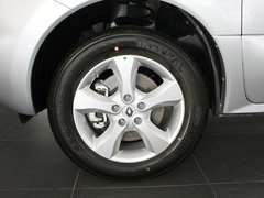 2012款 2.5 CVT 四驱舒适导航版 5座