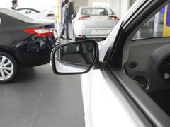 2012款 2.5 CVT 四驱舒适导航版 5座