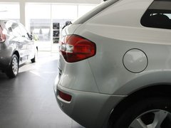 2012款 2.5 CVT 四驱舒适导航版 5座