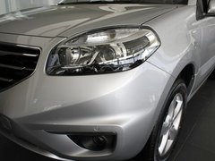 2012款 2.5 CVT 四驱舒适导航版 5座