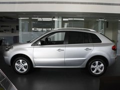 2012款 2.5 CVT 四驱舒适导航版 5座