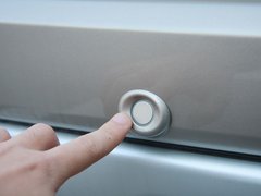 2012款 2.5 CVT 四驱豪华导航版 5座