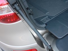 2012款 2.5 CVT 四驱豪华导航版 5座