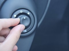 2012款 2.5 CVT 四驱豪华导航版 5座