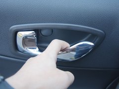 2012款 2.5 CVT 四驱豪华导航版 5座