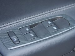 2012款 2.5 CVT 四驱豪华导航版 5座