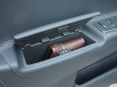 2012款 2.5 CVT 四驱豪华导航版 5座