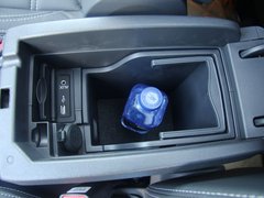 2012款 2.5 CVT 四驱豪华导航版 5座