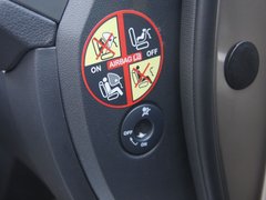 2012款 2.5 CVT 四驱豪华导航版 5座