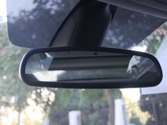 2012款 2.5 CVT 四驱豪华导航版 5座