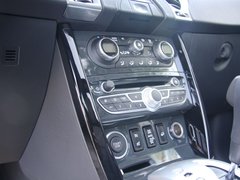 2012款 2.5 CVT 四驱豪华导航版 5座