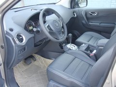 2012款 2.5 CVT 四驱豪华导航版 5座