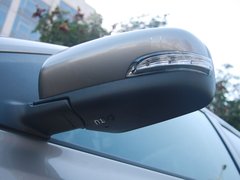2012款 2.5 CVT 四驱豪华导航版 5座