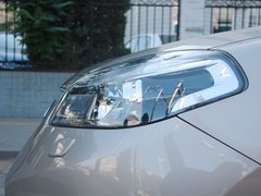 2012款 2.5 CVT 四驱豪华导航版 5座