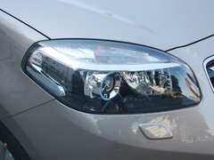 2012款 2.5 CVT 四驱豪华导航版 5座