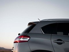 2012款 2.0L 自动 两驱时尚型 5座