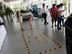 2012款 520Li 2.5L 典雅型