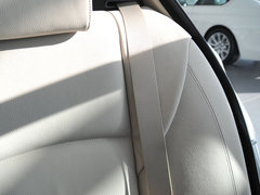 2012款 523Li 2.5L 领先型