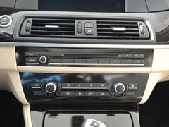 2012款 523Li 2.5L 领先型