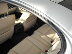 2012款 523Li 2.5L 领先型