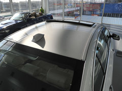 2012款 523Li 2.5L 领先型