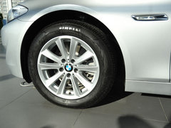 2012款 523Li 2.5L 领先型