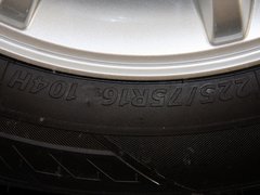 2011款 2.0T 自动 两驱豪华导航版 5座