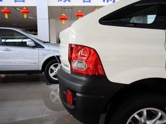 2011款 2.0T 自动 两驱豪华导航版 5座