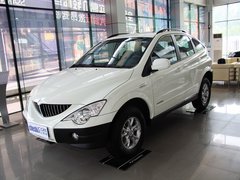 2011款 2.0T 自动 两驱豪华导航版 5座