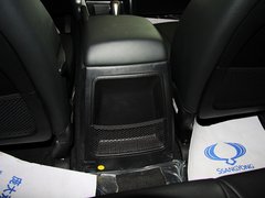 2011款 2.0T 自动 两驱豪华导航版 5座