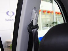 2011款 2.0T 自动 两驱豪华导航版 5座
