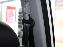 2011款 2.0T 自动 两驱豪华导航版 5座