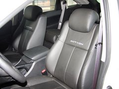 2011款 2.0T 自动 两驱豪华导航版 5座