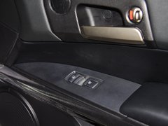 2011款 2.0T 自动 两驱豪华导航版 5座