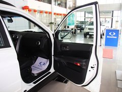 2011款 2.0T 自动 两驱豪华导航版 5座