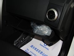 2011款 2.0T 自动 两驱豪华导航版 5座