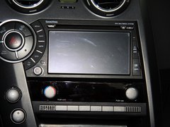 2011款 2.0T 自动 两驱豪华导航版 5座