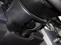 2011款 2.0T 自动 两驱豪华导航版 5座