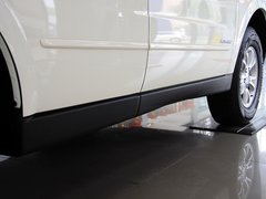 2011款 2.0T 自动 两驱豪华导航版 5座