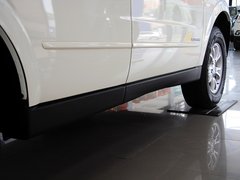 2011款 2.0T 自动 两驱豪华导航版 5座