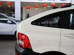 2011款 2.0T 自动 两驱豪华导航版 5座