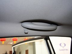 2011款 2.0T 自动 两驱豪华导航版 5座