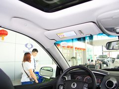2011款 2.0T 自动 两驱豪华导航版 5座