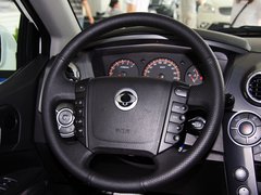 2011款 2.0T 自动 两驱豪华导航版 5座
