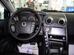 2011款 2.0T 自动 两驱豪华导航版 5座
