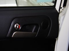 2011款 2.0T 自动 两驱豪华导航版 5座