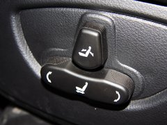 2011款 2.0T 自动 两驱豪华导航版 5座
