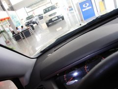 2011款 2.0T 自动 两驱豪华导航版 5座