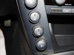 2011款 2.0T 自动 两驱豪华导航版 5座