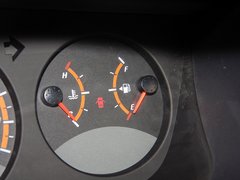 2011款 2.0T 自动 两驱豪华导航版 5座